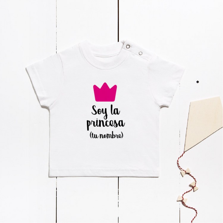 T-shirt en coton à manches courtes - Je suis la princesse (PERSONNALISABLE) T-shirt en coton à manches courtes - Je suis la princesse (PERSONNALISABLE)