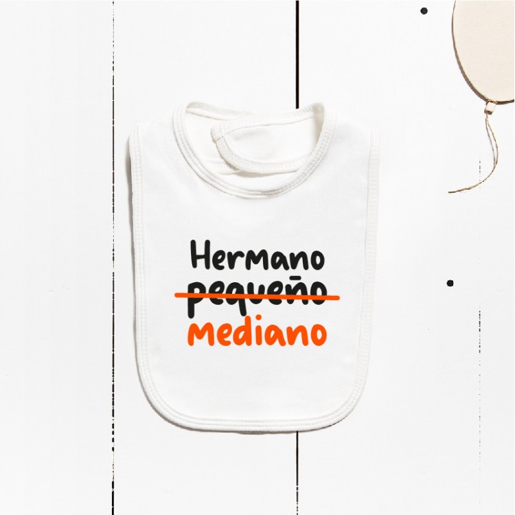 Babero algodón - Hermano/a mediano/a (PERSONALIZABLE) Babero algodón - Hermano/a mediano/a (PERSONALIZABLE)